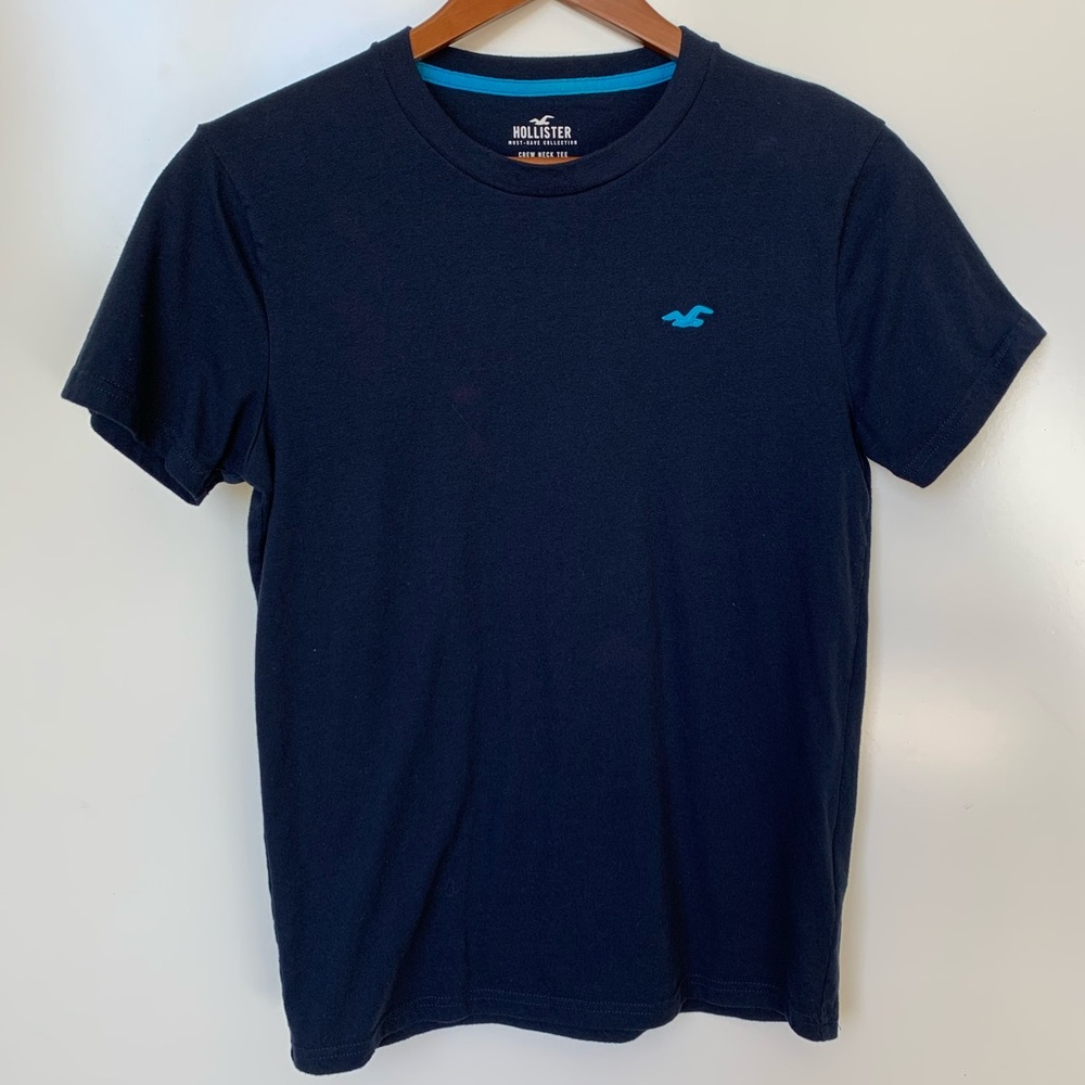 Hollister Tee